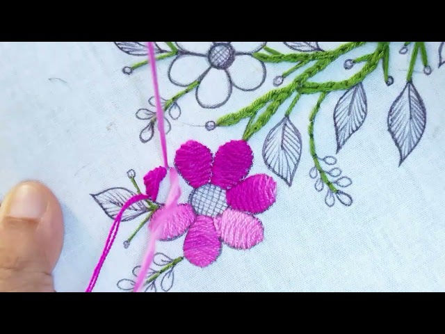 ​Step-by-Step Embroidery Guide: How to Stitch Floral Designs Easily🌸❤️🪡 