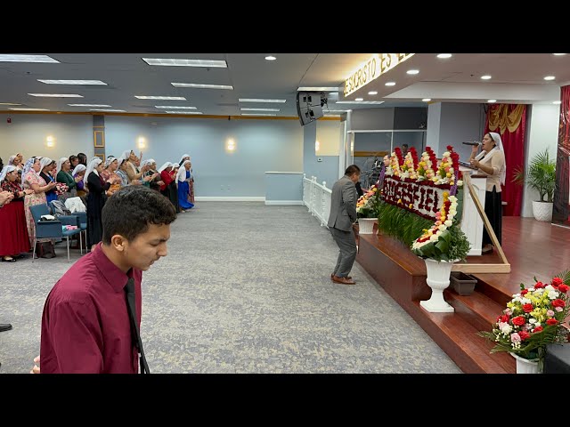 🔥Coros de fuego 🔥Se derramó la gloria de Dios Hermana Delia de Rodríguez