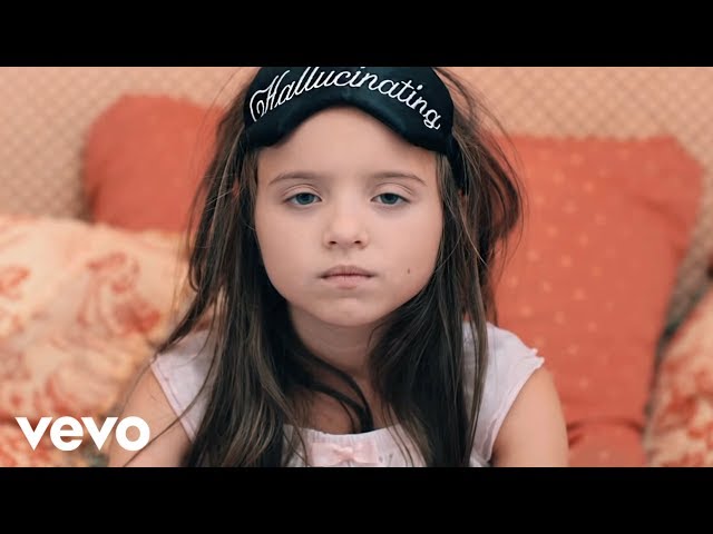 Elohim - Hallucinating (Official Video)