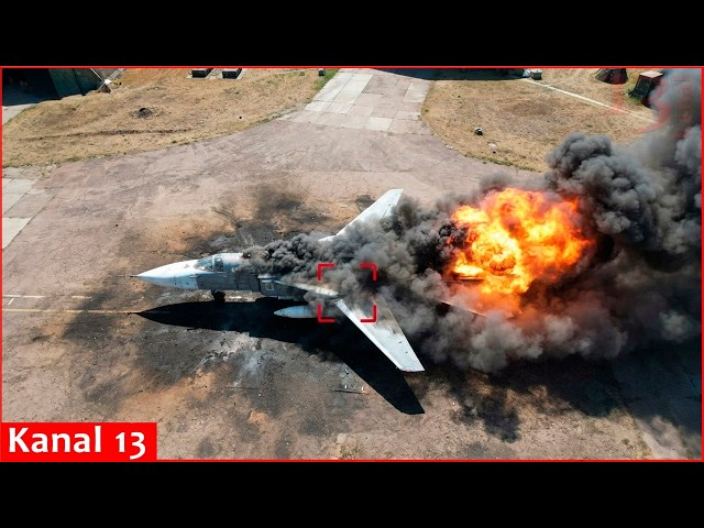 Russian Su-24 bomber struck in Crimea - powerful explosion