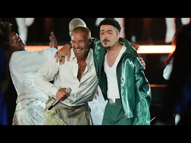 Pedro Sampaio and Ricky Martin FULL Halftime Show at the Rio Game