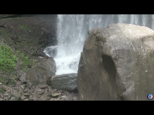 Relaxing music alone with nature