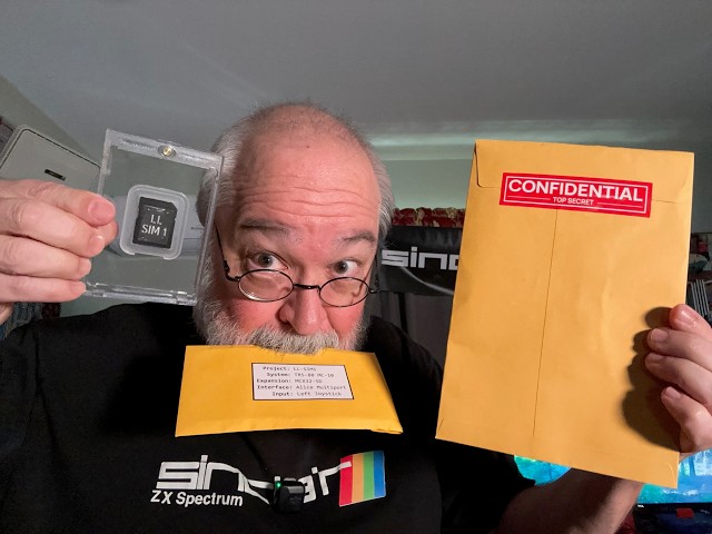 TRS80 MC10 - LL-SIM1 - Ultrix Command Confidential Mailer - Spriteworx 8bit Retrogaming - Video Game