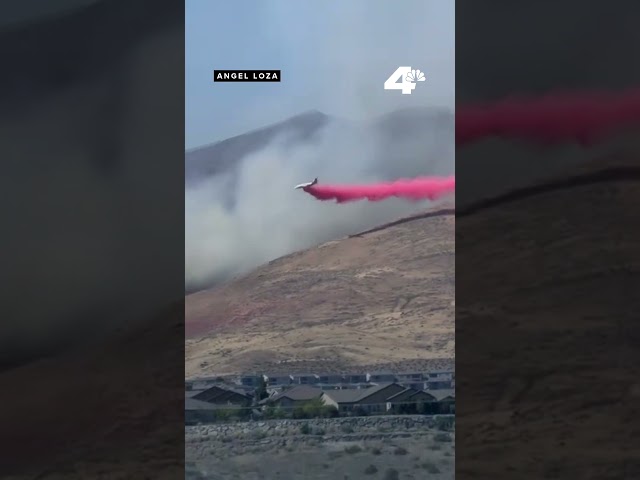 Nearly 1,000 homes threatened by the Hawk Fire burning near Peavine