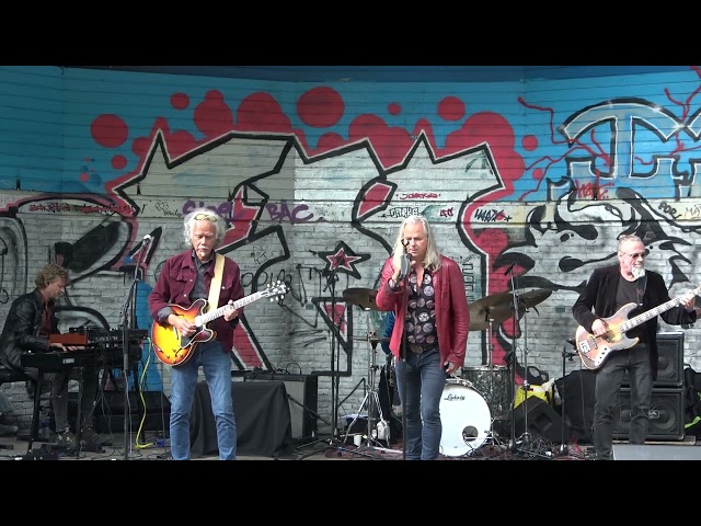 SterrebosLive/Podium zuid, Erwin Java's travelparty ft Erwin Nyhoff