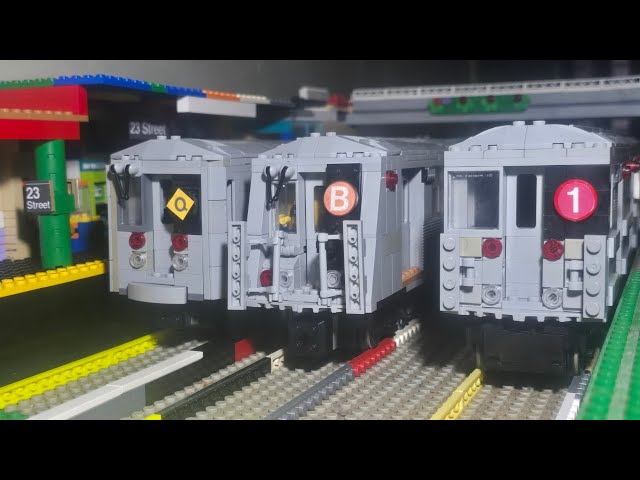 Lego MTA/CTA Subway Action - 23 Street Action with Local/Express Trains!