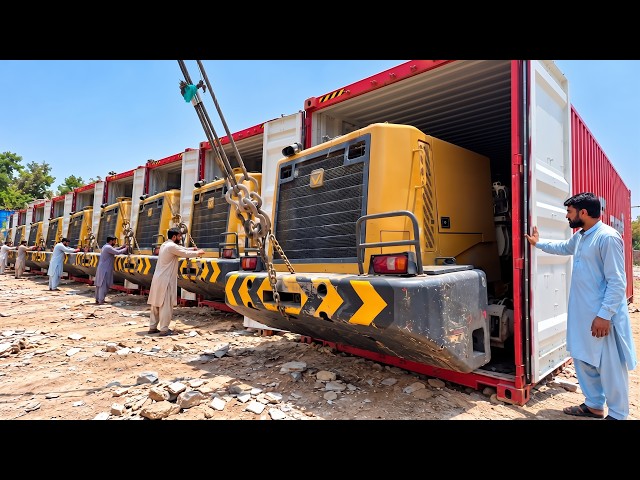 Crazy Way Pakistani Mechanic Assembles Excavators Imported From Korea -    @wonderingskills1