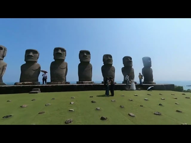 [VR180] Moai Statues at Sun Messe Nichinan | Ocean Views in Miyazaki, Japan