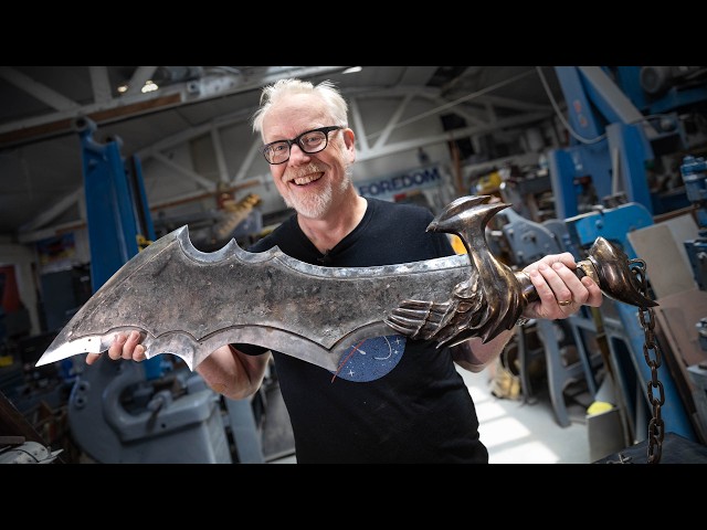 Does God of War's Blades of Chaos Make Sense?