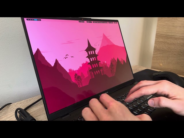 HyDE (stylized Hyprland) on Arch Linux: Stunning Animations and Transitions, Switching Themes