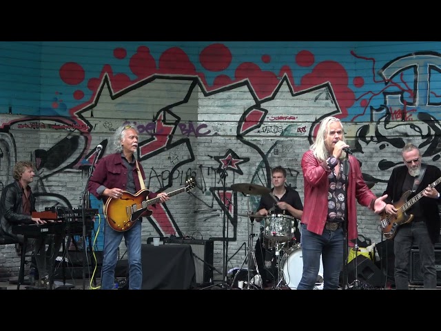 SterrebosLive/Podium zuid, Erwin Java's travelparty ft Erwin Nyhoff