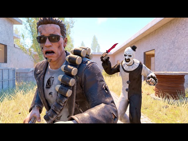 WHY IS THE TERMINATOR RUNNING AWAY FROM A CLOWN? HILARIOUS MANIAC IN CS2!!!
