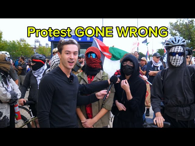 Crashing a leftist protest in Philadelphia 