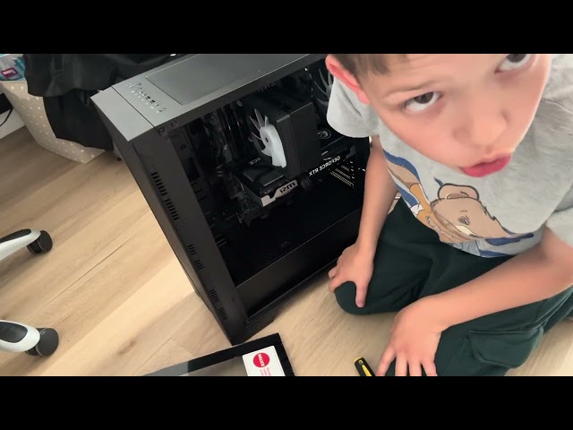 Unboxing my new MSI CODEX GAMING DESKTOP!!