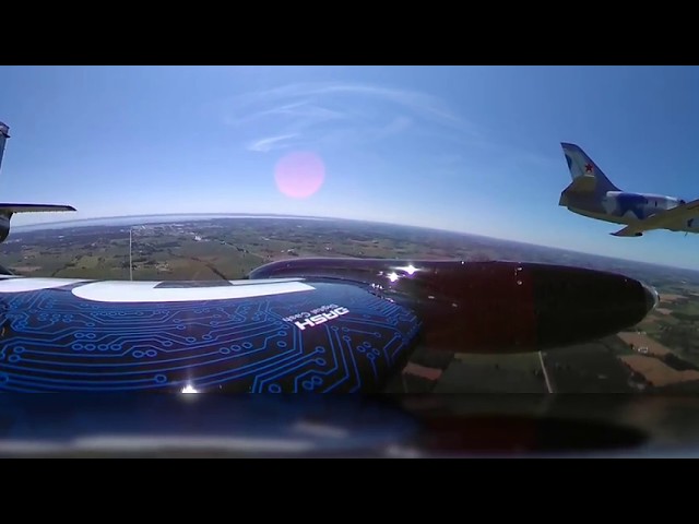 L39 Albatros formation flying
