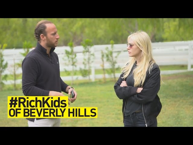 Morgan Stewart Freaks Over Wedding Weather | #RichKids of Beverly Hills | E!