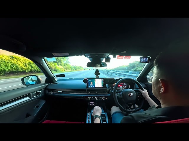 Civic TypeR FL5 with Stutututu turbo flutter