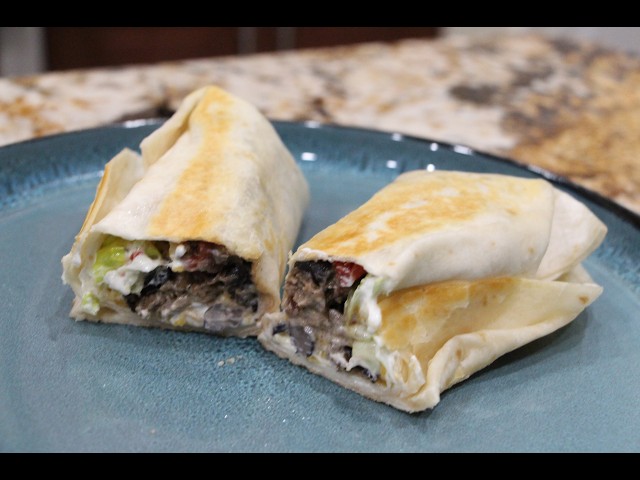 ULTIMATE BEEF AND BLACK BEAN BURRITO RECIPE/SIMPLE AND EASY TO MAKE/EPISODE 29/CHERYLS HOME COOKING