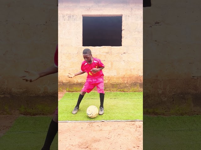 Learn this viral dribble tutorial