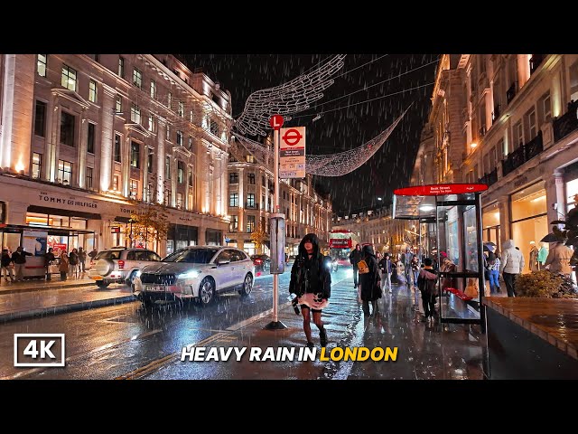 Walking in Heavy Thunderstorm Rain at night in London | Torrential Rain on Oxford & Regent St | 4K