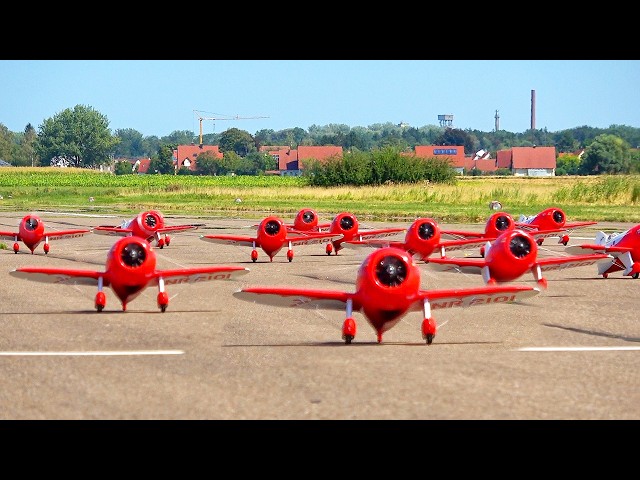 14x E-FLITE GEE BEE R-2 1.0M RC MODELS IN THE AIR!