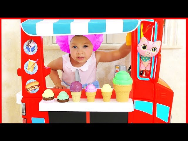 Diana pretend play with Baby Dolls, Funny Kids videos with Toys by Kids Diana Show