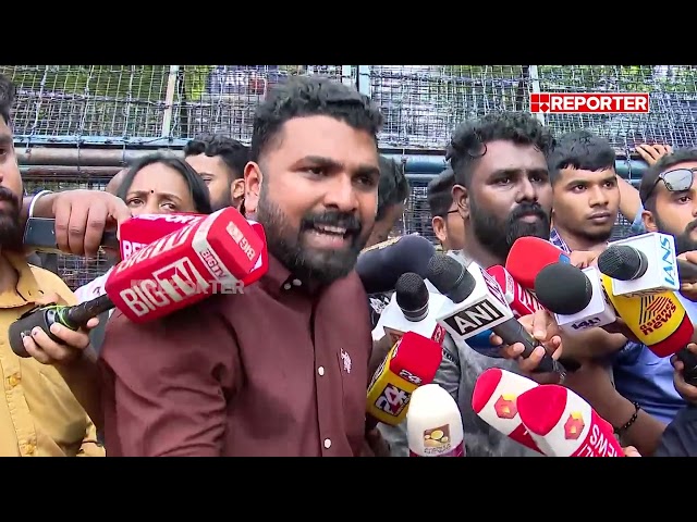 'നട്ടെല്ലിന് പകരം വാഴപ്പിണ്ടിയുള്ള മന്ത്രിയാണ് OJ Janeesh'; PS Sanjeev
