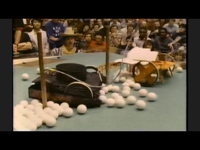 M.I.T. 2.70 - Mechanical Engineering head-to-head robot competition - Ping-Pong