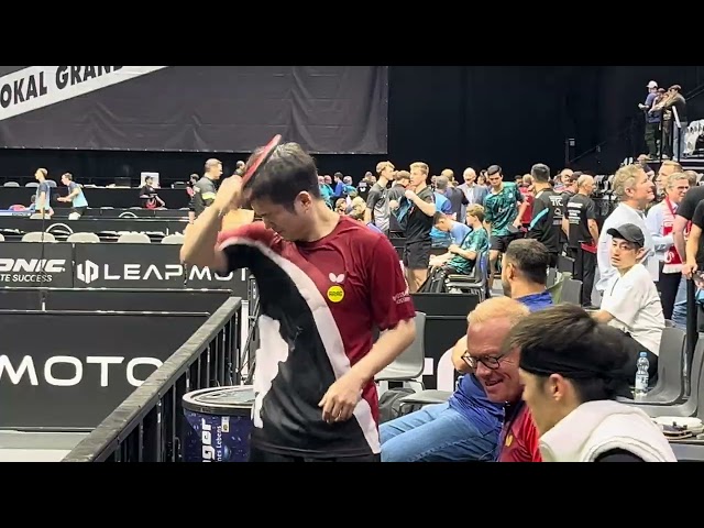 FAN ZHENDONG leaves the court after preparing for the matches at German Cup. Very close look.