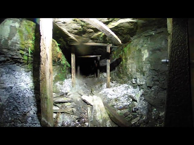 🇨🇦🆕STAYCATION:©️®️4K 360 🚶‍♀️🚶‍♂️Journey Below The Falls Tunnel/Du hành dưới lòng thác Niagara
