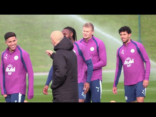 BACK TO CHAMPIONS LEAGUE ACTION! 🤩 | Man City vs PSG | Open Training Session