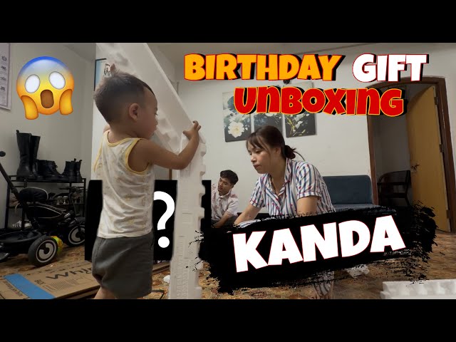 Wife ko Birthday Gift Unboxing Garda K vyo ??😨 || Thulo Galti Vyo Hamro Baata 😭