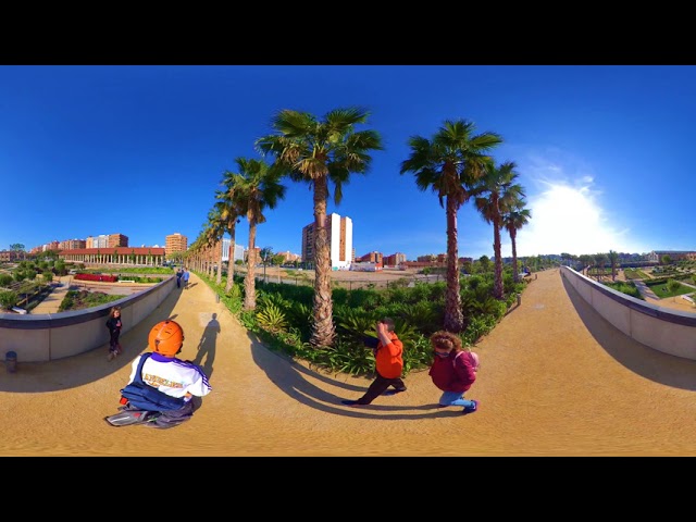 Ninebot Z10 at Valencia West Park 360º footage // family friendly Ride by Segway