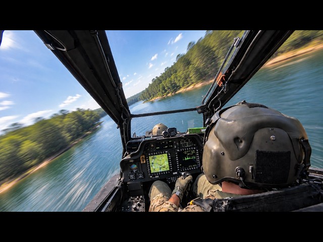 Inside an AH-64 Apache in 360 VR