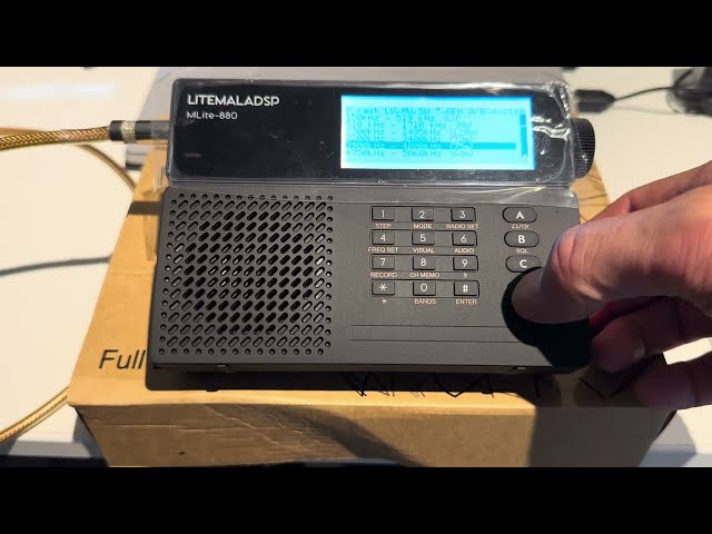 LITEMALADSP MLite-880 SDR portable radio: what's in the box and first impressions