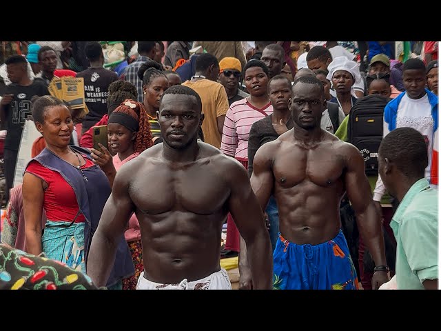 Bodybuilders public reaction new video 