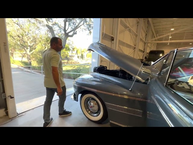 1941 Oldsmobile Custom Crusier 98 Convertible Coupe cold start video