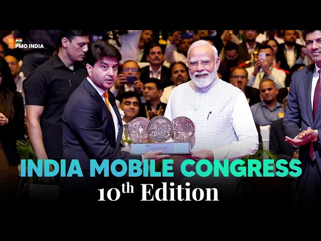 PM Modi inaugurates the 10th edition of the India Mobile Congress