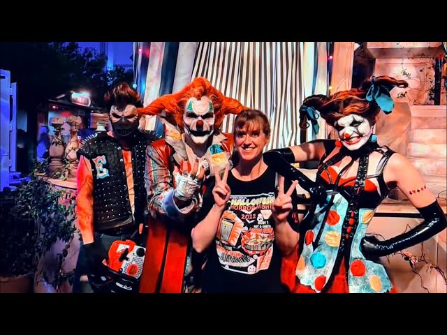 🔴 LIVE Friday Night at Halloween Horror Nights at Universal Studios