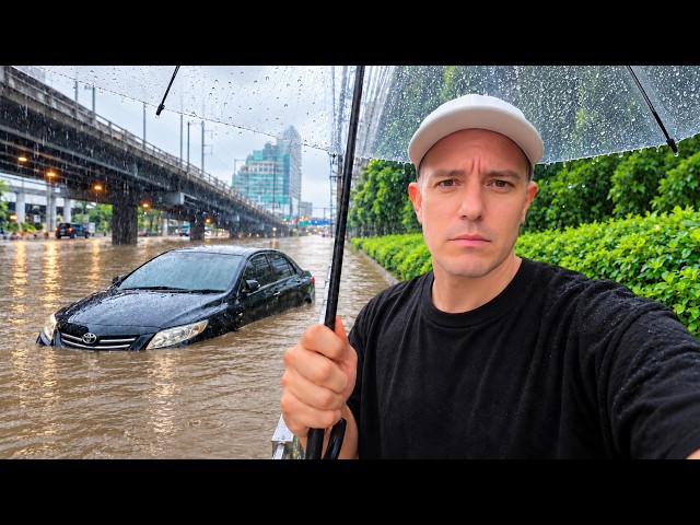 Bangkok's WORST FLOOD in 15 Years!