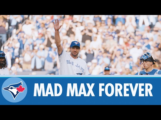 Blue Jays fans celebrate LEGENDARY Max Scherzer during iconic performance!