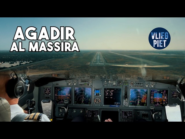 Boeing 737 Landing in Agadir, Morocco 🇲🇦 | Cockpit View | Stunning Desert Approach