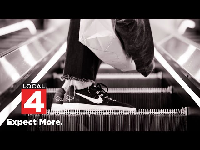 Consumer headlines: Two major scam alerts, but also some good news for shoppers