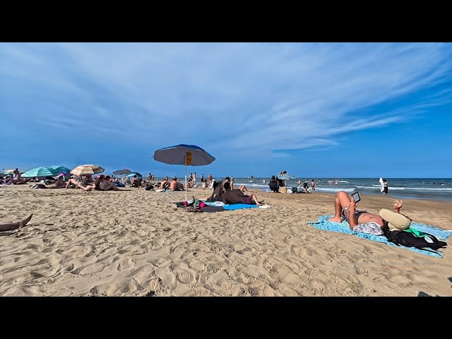 🏖 NATURAL WAVES & REAL STEPS: HYPER-REALISTIC 360° JOURNEY