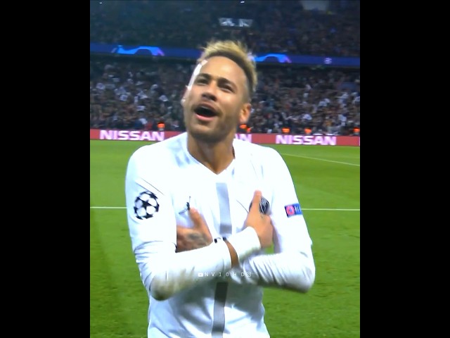 Neymar actually Sang parado no bailão
