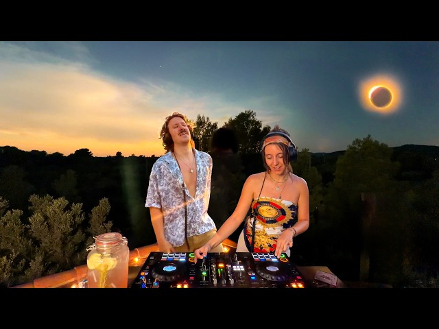 Solar Eclipse House Mix