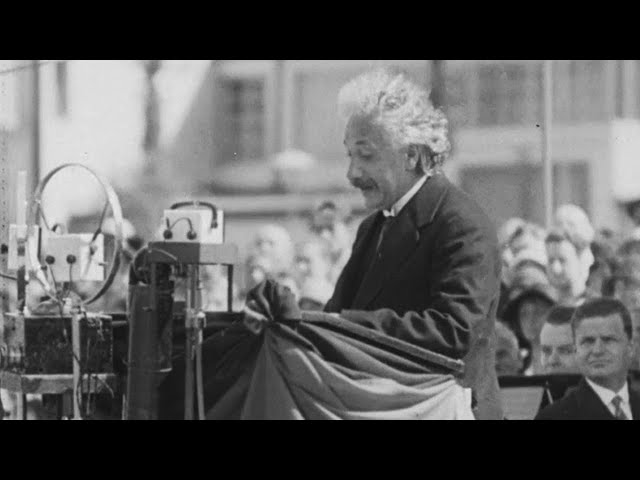 Einstein's Speech translated and German Anthem | August 22, 1930
