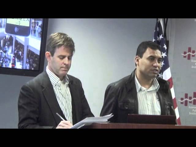 A Closer Look at Apple and Foxconn - Luis Carlos de Oliveira (Part 1)