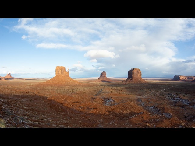Monument Valley in Winter, Arizona (Immersive 3D VR Slides)