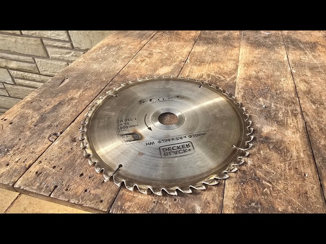 Excellent work by the craftsman who used an old saw blade.